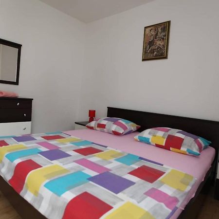 Apartman Mantenjin Traù Esterno foto